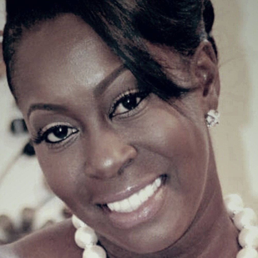 Meet your Posher, Latoya